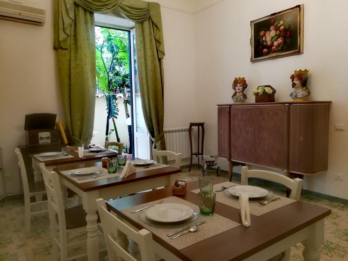 Bed and Breakfast Le Rose Del Viale Palermo Zewnętrze zdjęcie